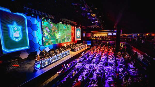 莎士比亚的味道是对的！ DuDu + Life 假装专业超级美味的 KT Rolster 击败了 DN Freecs 。